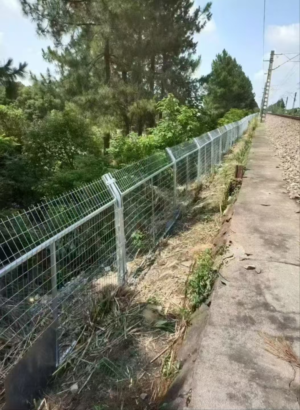 鐵路熱鍍鋅金屬防護柵欄